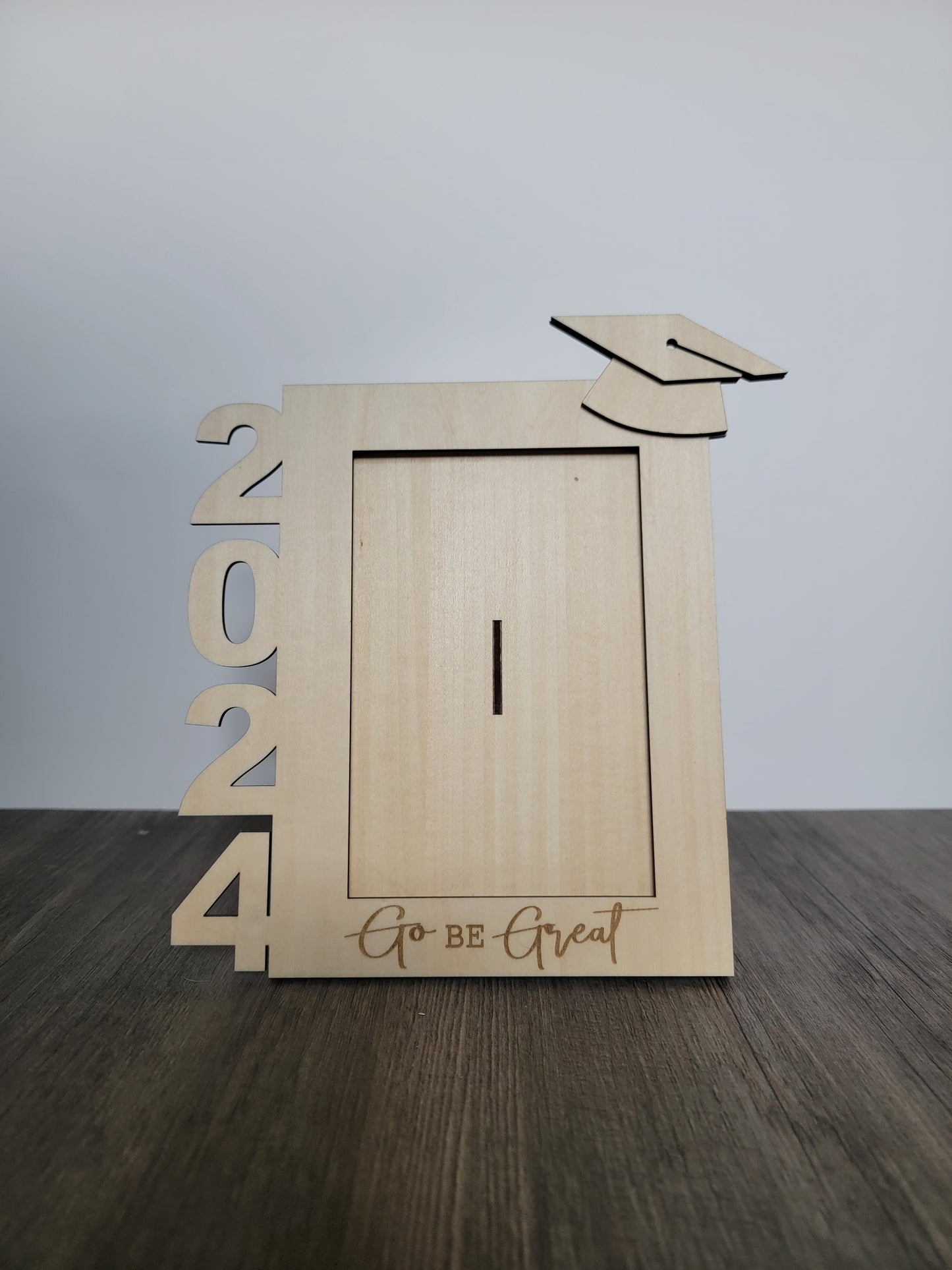 Wooden 2024 Graduate Frame, holds tassle