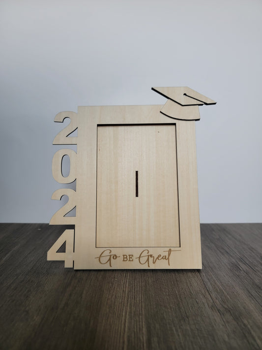 Wooden 2024 Graduate Frame, holds tassle
